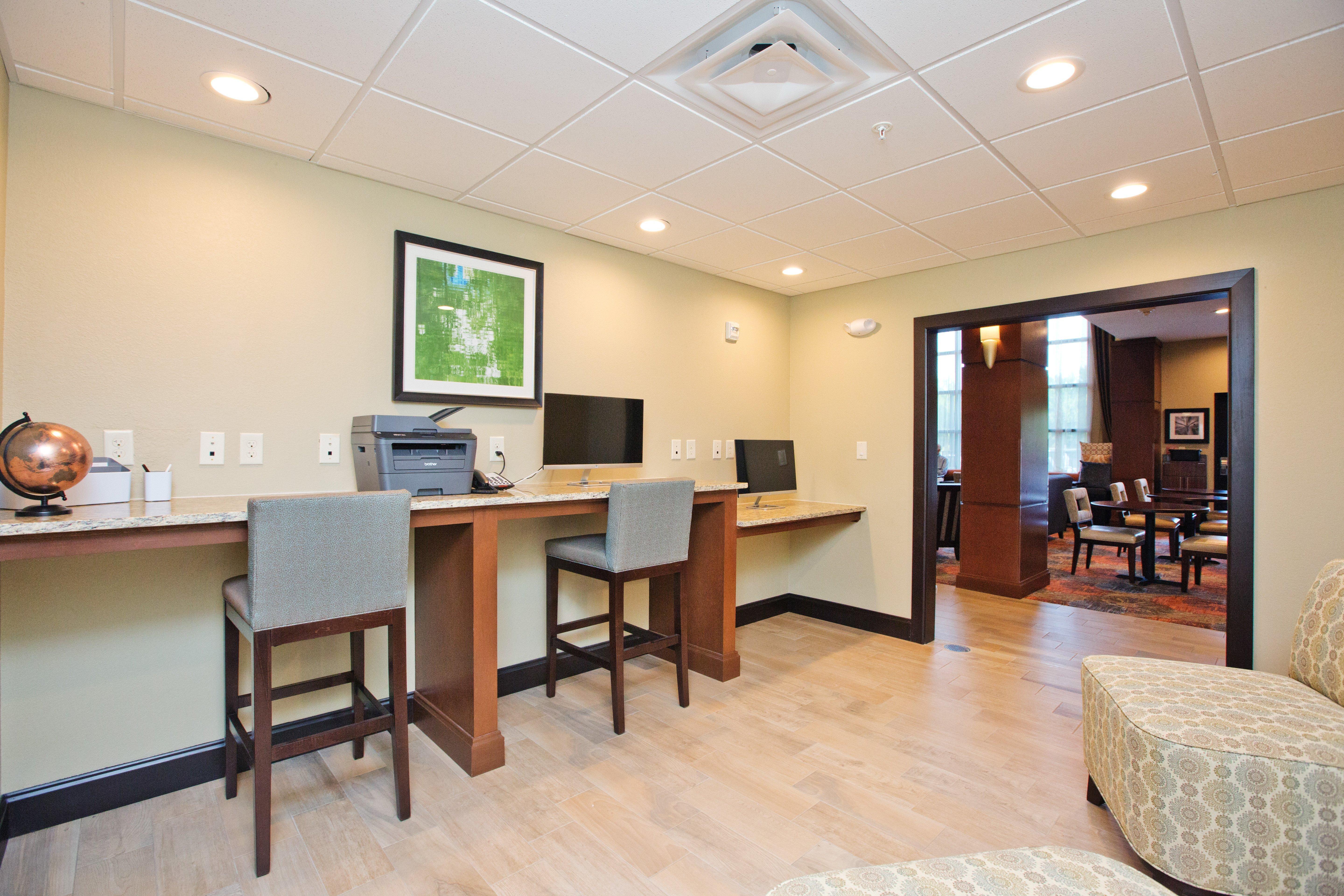 Staybridge Suites Austin South Interstate Hwy 35 By Ihg Eksteriør bilde